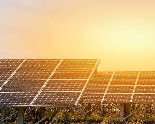 نیروگاه تولید برق خورشیدی با استفاده از پنل خورشیدی فتوولتائیک