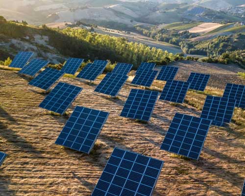 تولید برق با استفاده از پنل های فتوولتائیک خورشیدی